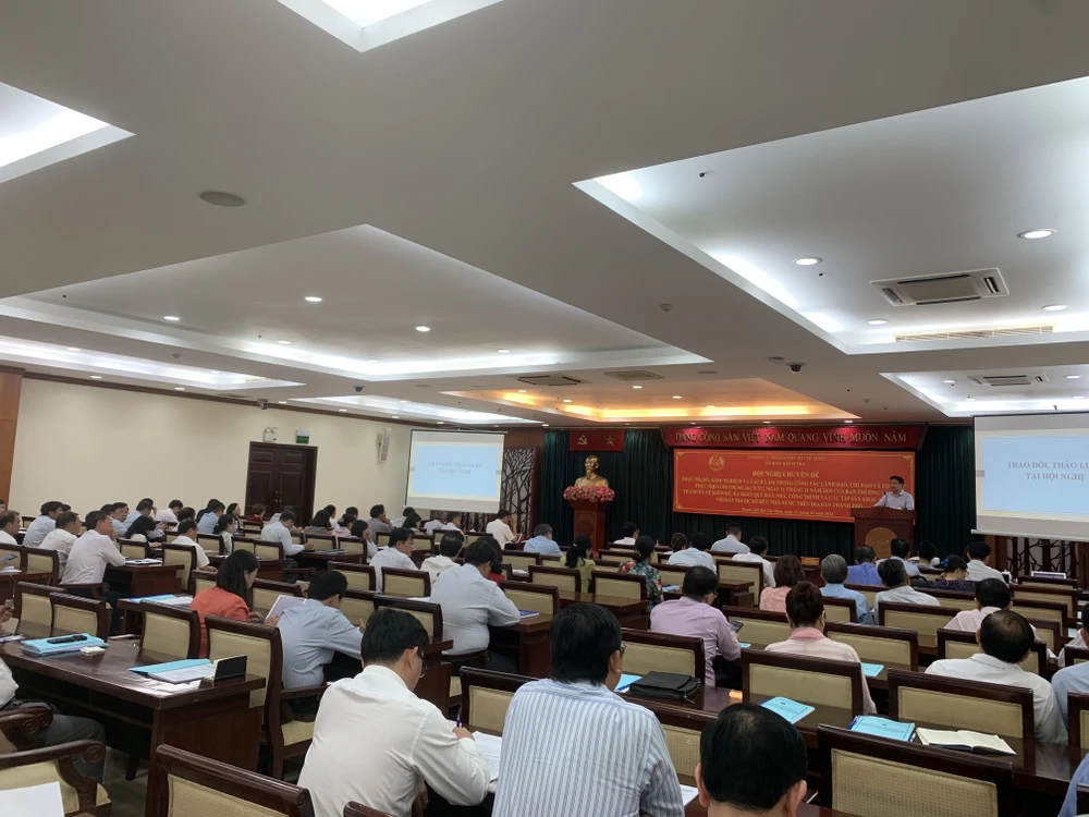 TP.HCM còn nhiều nhà đất công bỏ trống, gây lãng phí -hoi-nghi-nha-dat-cong-tphcm (4).JPG