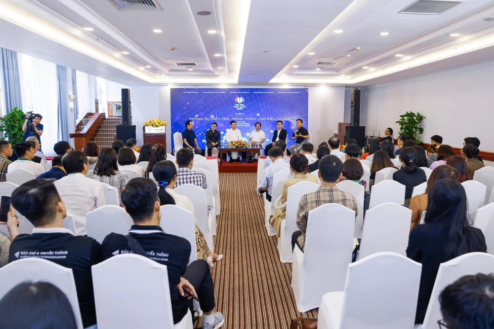 Phía sau 'hành trình làm điều có ích' của các cây bút điều tra-dien-dan-phong-su-dieu-tra-hoi-bao-toan-quoc-2024 (5).jpg