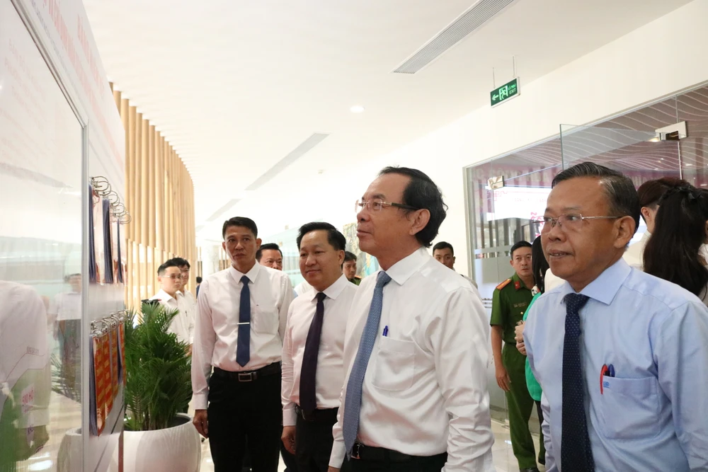 Bí thư TP.HCM Nguyễn Văn Nên dự lễ sắp xếp khu phố mới tại TP Thủ Đức