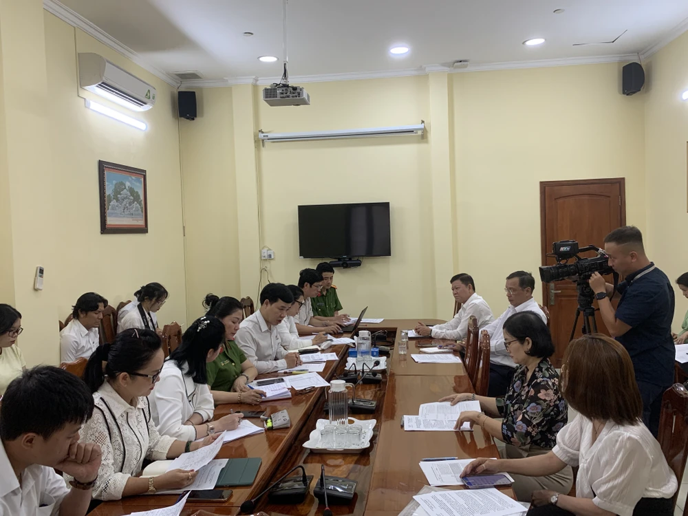 TP.HCM tiếp tục rà soát các đối tượng là trẻ yếu thế, lang thang cơ nhỡ để cấp CCCD -HĐND-TPHCM-khao-sat-cap-CCCD-ma-dinh-danh-cho-tre2.JPG