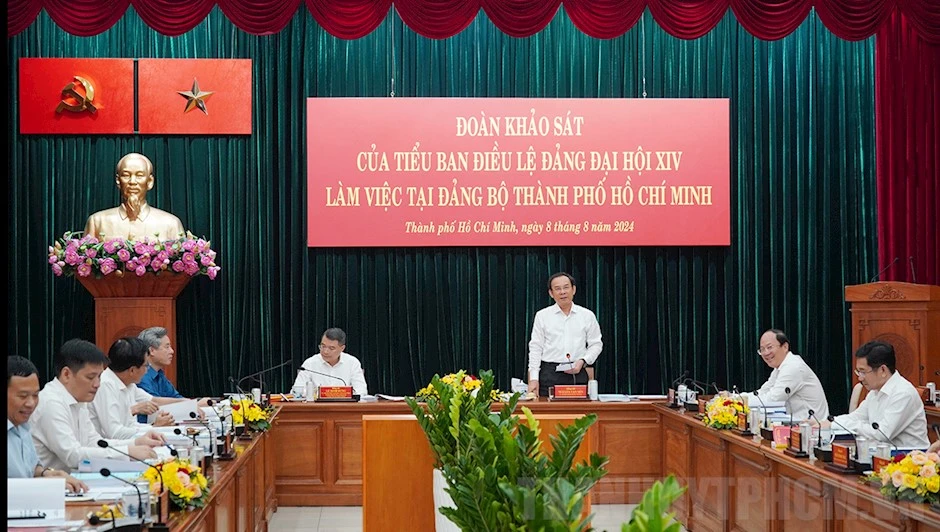 Tiểu ban Điều lệ Đảng Đại hội XIV do ông Lê Minh Hưng làm trưởng đoàn làm việc với Đảng bộ TP.HCM-Tiểu ban Điều lệ Đảng-lam-viec-voi-dang-bo-.jpg