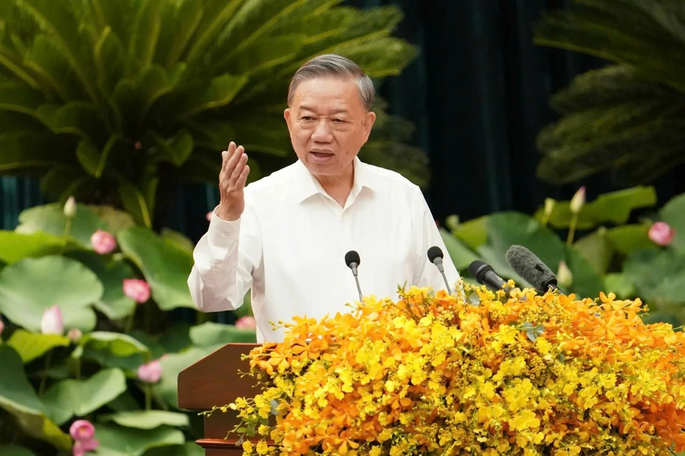 Tổng Bí thư, Chủ tịch nước Tô Lâm: 'Các cháu đến tuổi đều phải được đến trường' -tong-bi-thu-chu-tich-nuoc-giao-duc-y-te (@).jpg