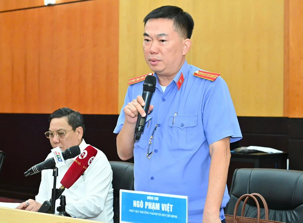 Đại diện VKSND TP.HCM: Bất động sản khi đưa vào giao dịch phạm tội nâng lên gấp 3 – 5 lần-toa-dam-thu-hoi-tai-san-tham-nhung-tphcm (3).jpg