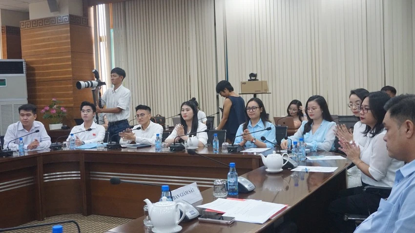 TP.HCM tuyển dụng được 6 công chức, viên chức từ nguồn sinh viên tốt nghiệp xuất sắc-TPHCM-thu-hut-nguon-sinh-vien-tot-nghiep-xuat-sac.jpg