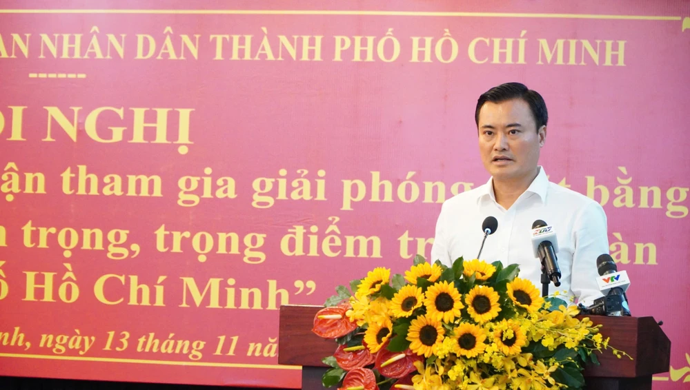 dan-van-giai-phong-mat-bang-tphcm (4).jpg