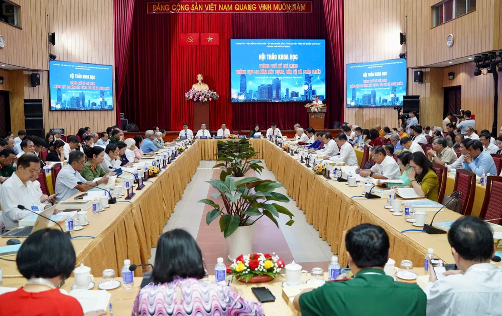 50 năm đột phá sáng tạo, TP.HCM tiếp tục cởi trói thể chế để bước qua thời kỳ mới-tphcm-50nam-sang-tao-the-che-diem-nghen (4).jpg