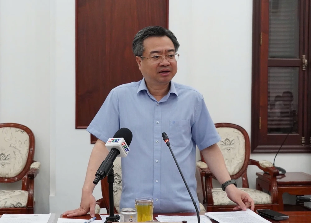 Ông Nguyễn Thanh Nghị: Có thể thuê nhân sự để thực hiện chuyển đổi số ở cơ sở-chuyen-doi-so-cco-quan-dang-tphcm.jpg