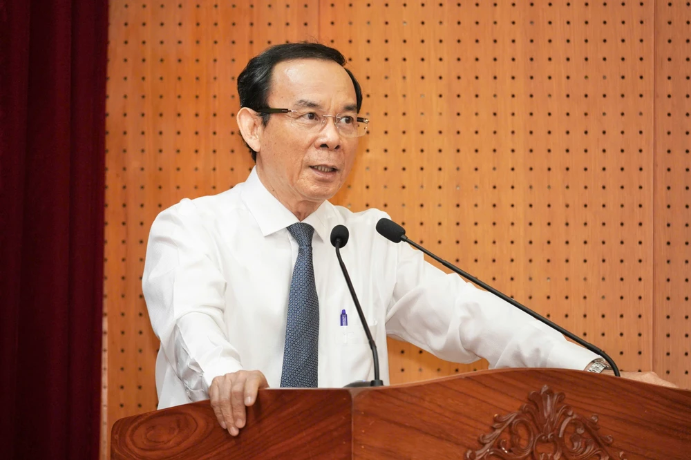 ong-phan-nguyen-nhu-khue-nghi-huu (6).jpg