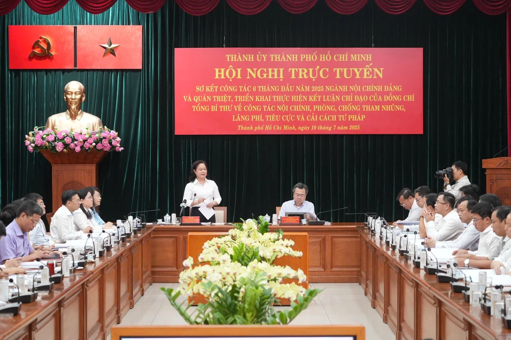 Trưởng Ban Nội chính Thành ủy TP.HCM: Sớm chuyển đổi công năng trụ sở, tài sản công để chống lãng phí-chong-lang-phi-tphcm.jpg