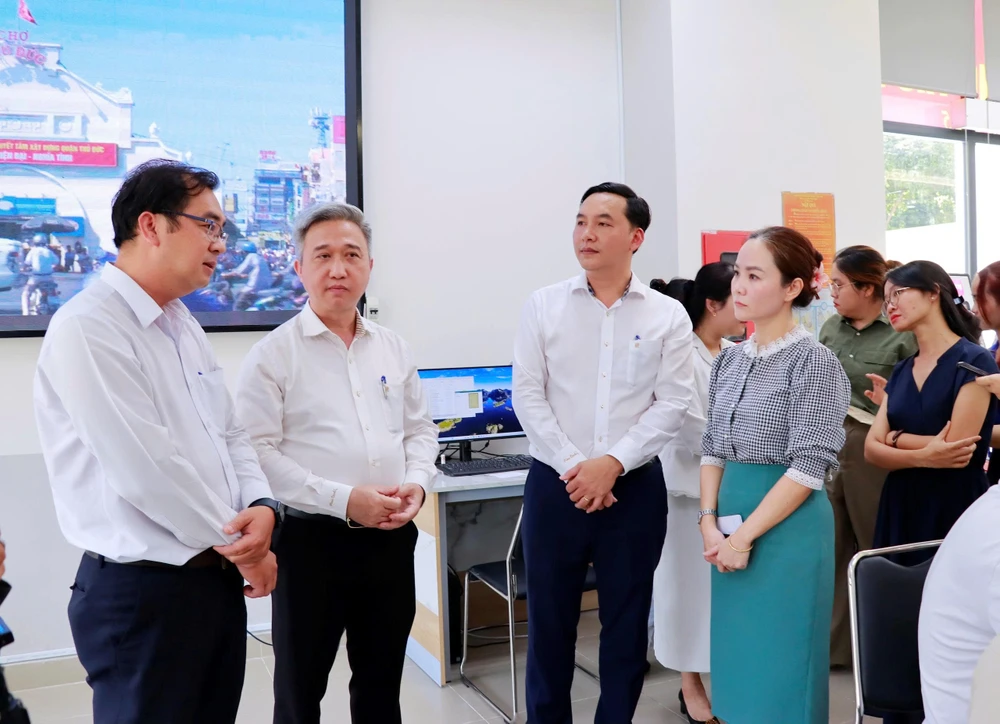 thu-tuc-hanh-chinh-Pho-bi-thu-thanh-uy-tp (122).jpg