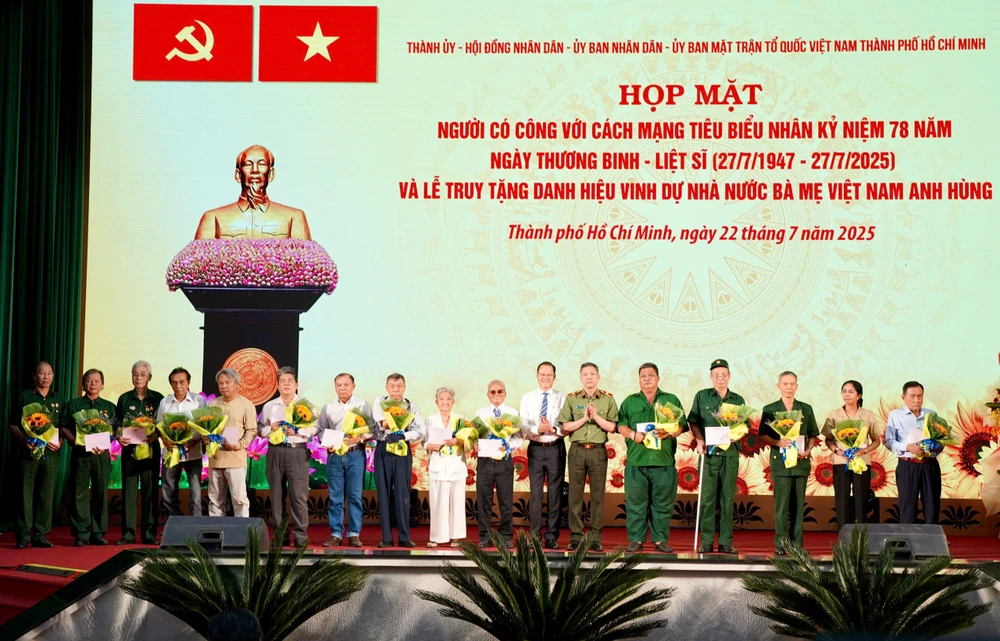 78-nam-thuong-binnh-liet-si-tphcm (6).jpg