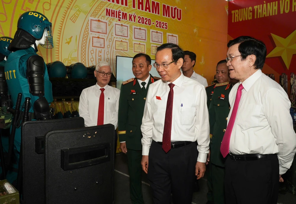 Bo-tu-lenh-TPHCM-dai-hoi-dang-bo (3).jpg