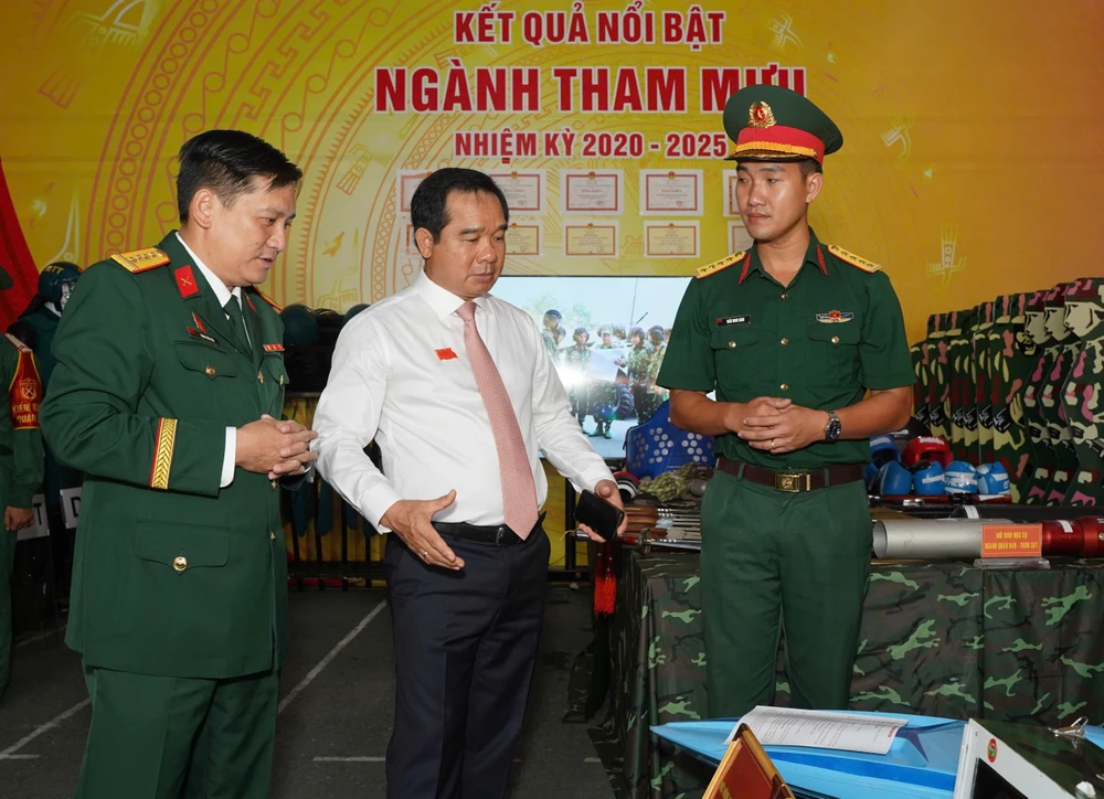 Bo-tu-lenh-TPHCM-dai-hoi-dang-bo (4).jpg