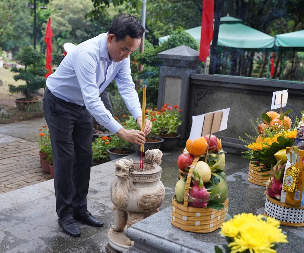 bi-thu-tp.hcm-ongg-tran-luu-quang-dang-huong-conn-dao (4).jpg