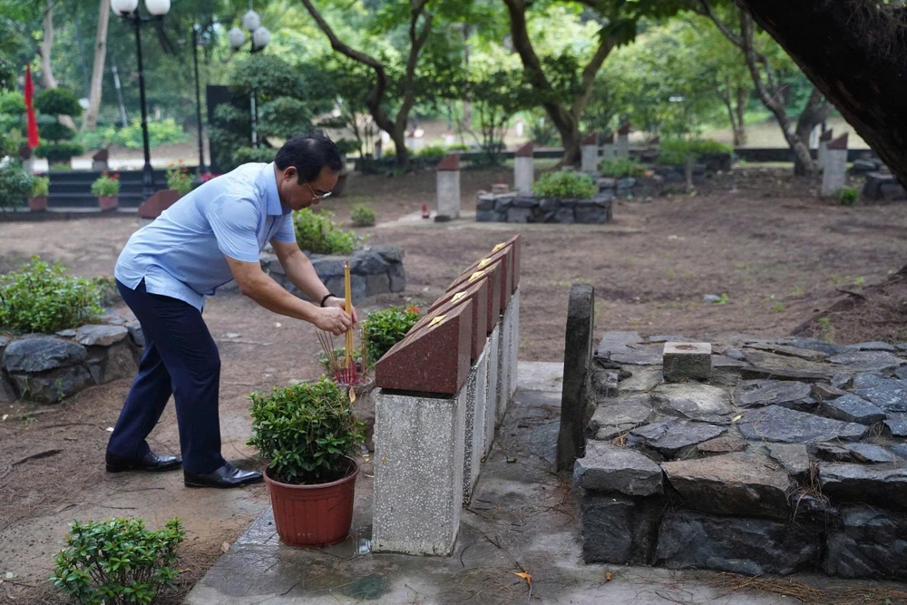 bi-thu-tp.hcm-ongg-tran-luu-quang-dang-huong-conn-dao (5).jpg