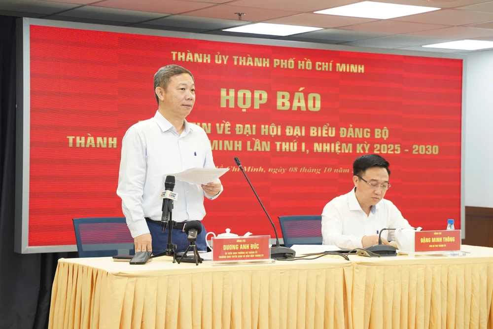 Đại hội Đại biểu Đảng bộ TP.HCM lần thứ nhất sẽ dùng app để xem, tải tài liệu và điều hành -chuyen-doi-so-dai-hoi-dang-bo-tphcm (4).jpg