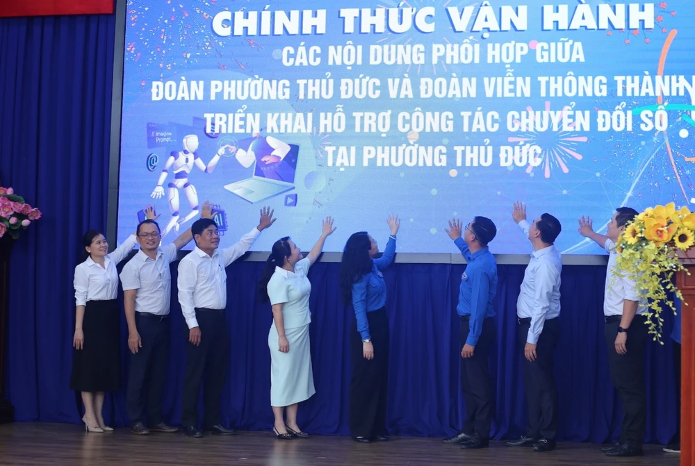 Hộ kinh doanh phường Thủ Đức được hỗ trợ làm thủ tục đăng ký trên nền tảng số-ho-kinh-doanh-phuong-Thu-Duc13.JPG