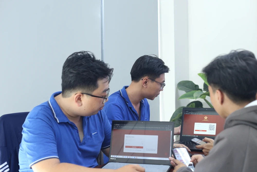 Hộ kinh doanh phường Thủ Đức được hỗ trợ làm thủ tục đăng ký trên nền tảng số-ho-kinh-doanh-phuong-Thu-Duc14.JPG