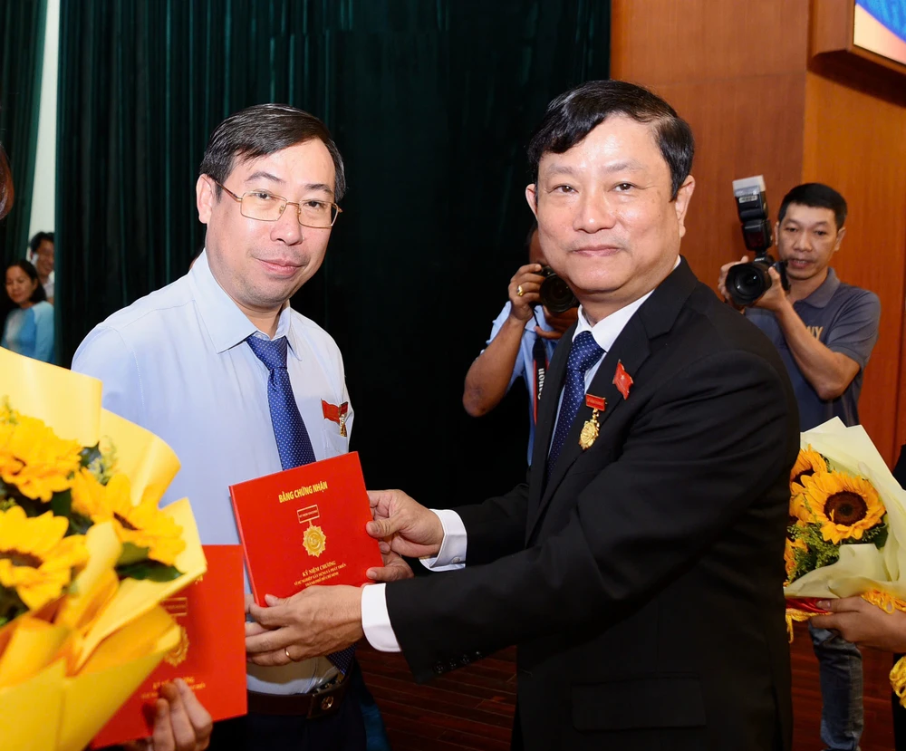 giam-sat-Chủ tịch HĐND TP.HCM.jpg