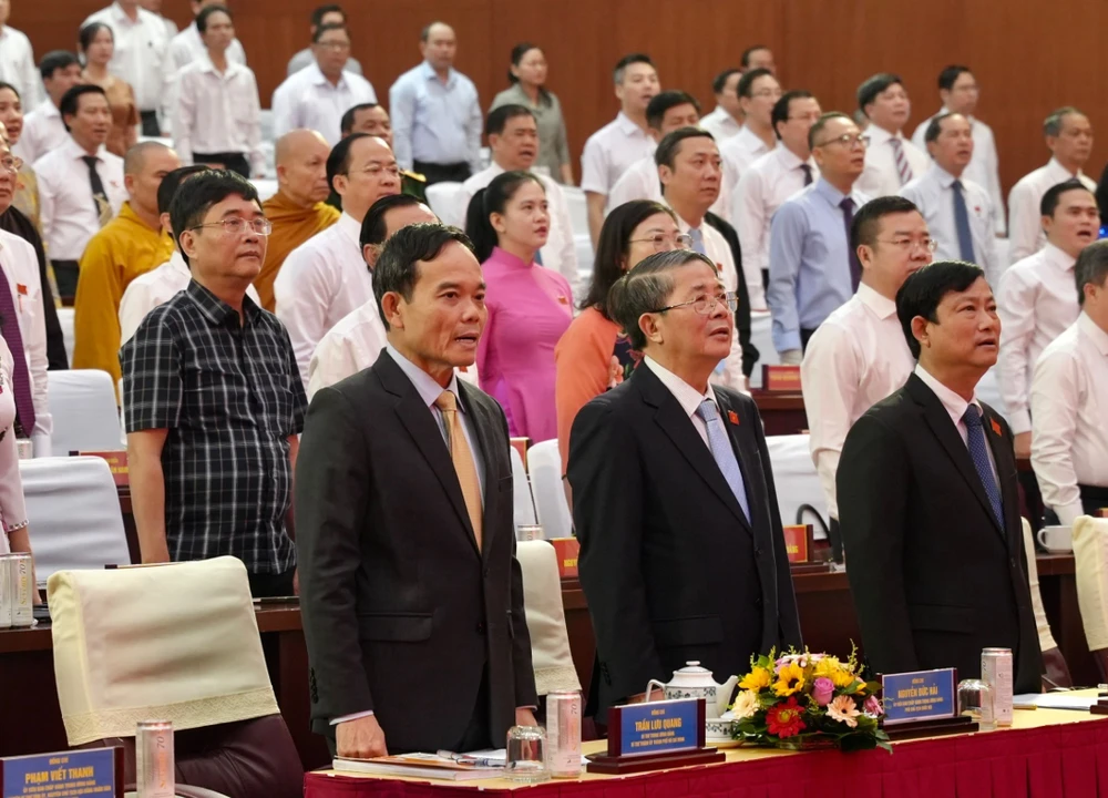 Bí thư TP.HCM Trần Lưu Quang: HĐND cần khẳng định vai trò kiến tạo thể chế, đồng hành với UBND tháo gỡ điểm nghẽn-the-che-HĐND-TPHCM 12.jpg