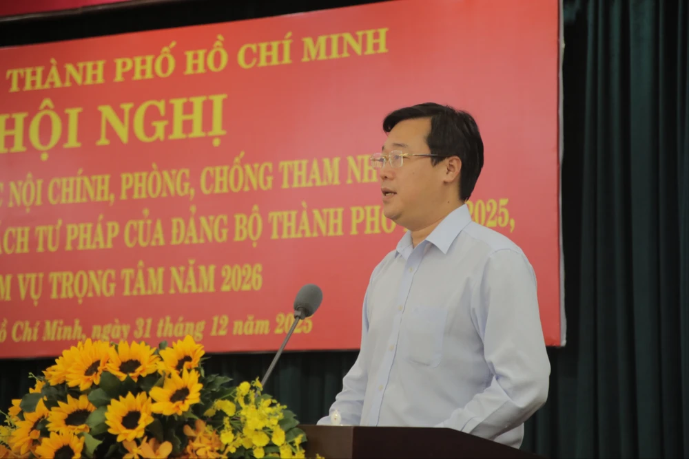 Thường trực Thành ủy TP.HCM: Không lãng phí cơ chế, chính sách đang có-chong-lang-phi-chinh-sach-tphcm.JPG