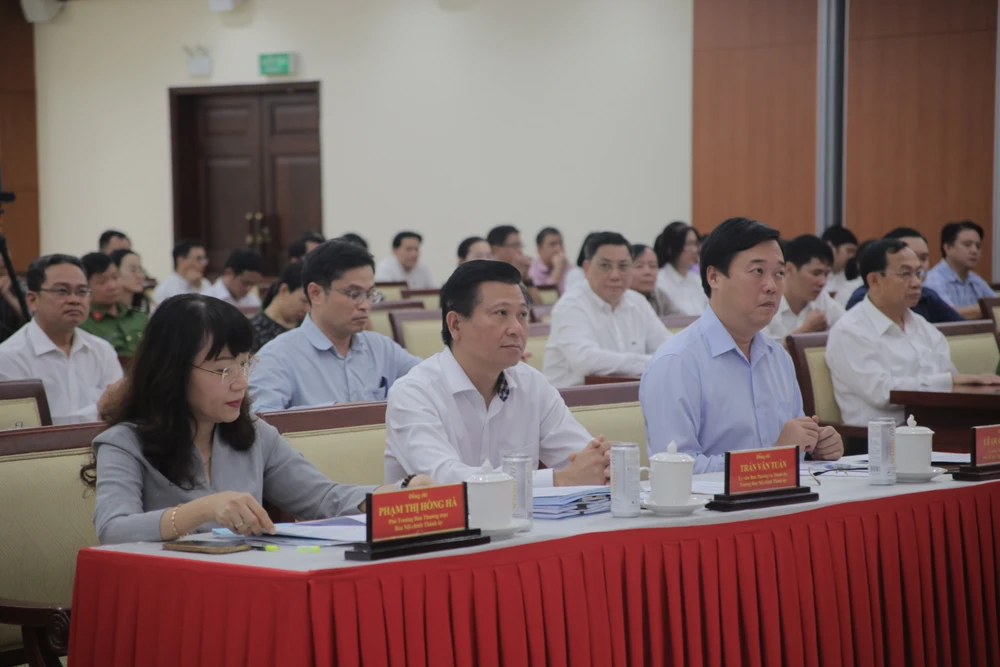 TP.HCM tháo gỡ vướng mắc 712 dự án, tổng mức đầu tư hơn 130.000 tỷ đồng-chong-lang-phi-tphcm.JPG