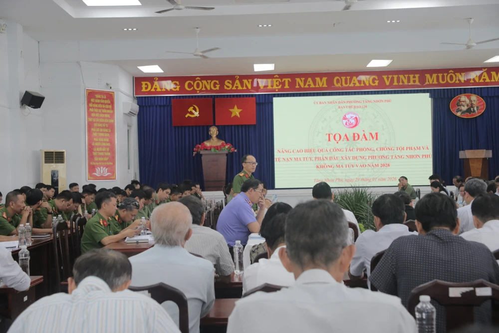 phuong-tang-nhon-phu-khong-ma-tuy 2.JPG