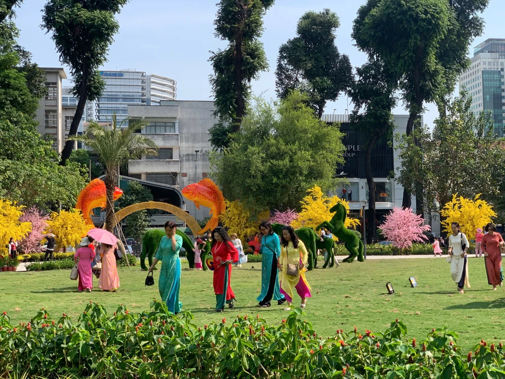 TP.HCM lập Ban Chỉ đạo rà soát tài sản công là nhà, đất do ông Đặng Minh Thông làm trưởng ban-tai-san-cong-nha-dat-TPHCM.jpg