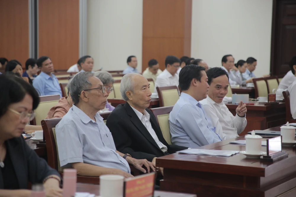 quan-triet-dai-hoi-XIV-TPHCM 4.JPG