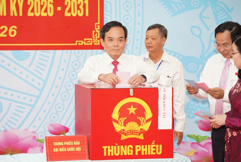 Bí thư Trần Lưu Quang: Mong bà con đi bầu đầy đủ, lựa chọn những đại biểu xứng đáng-bau-cu-tphcm 2.jpg