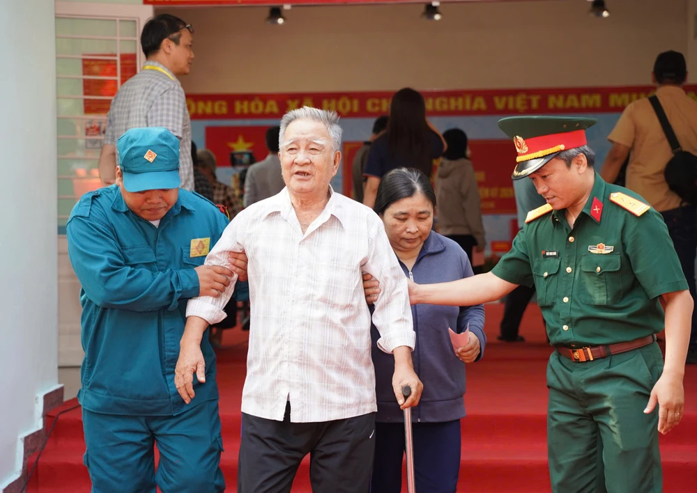 chum-anh-bau-cu-tphcm 26.jpg