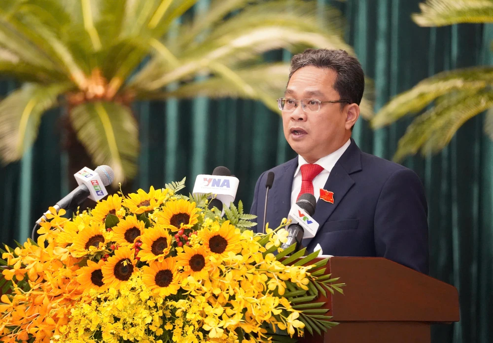 HDND-TPHCM-hoi-tham-nhan-dan 22.jpg