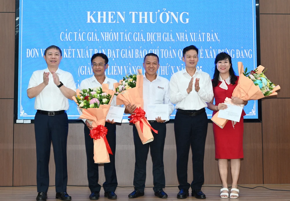 TP.HCM ký kết quy chế phối hợp thực hiện nhiệm vụ báo chí, tuyên truyền các sự kiện quan trọng-ban-tuyen-giao-dan-van-tphcm 5.JPG