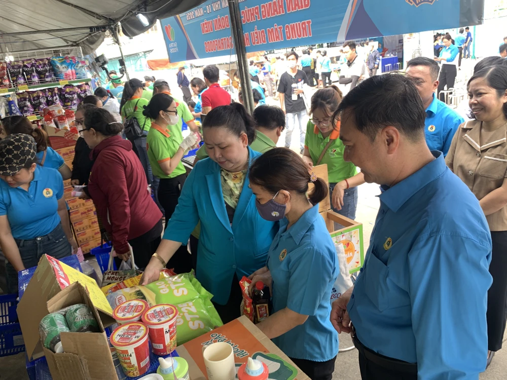 Phường Hiệp Bình, TP.HCM tổ chức nhiều chương trình phúc lợi trong tháng công nhân -tháng công nhân 4.JPG