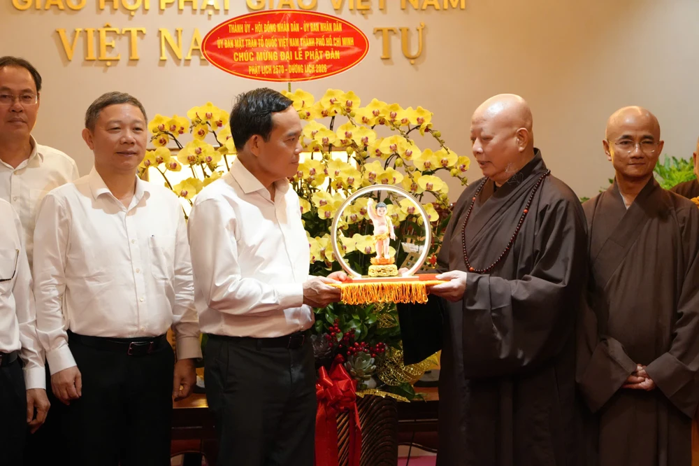 phat-dan-Bi-thu-tran-luu-quang 4.jpg