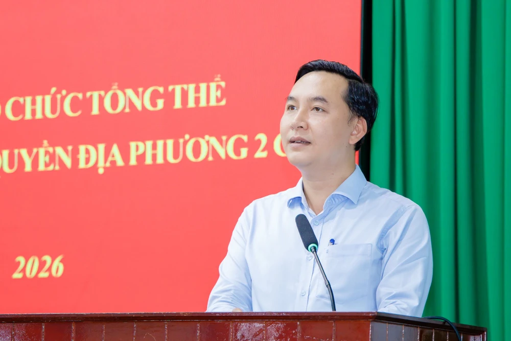 chinh-quyen-dia-phuong-hai-cap-so-ket-1-nam6.jpg