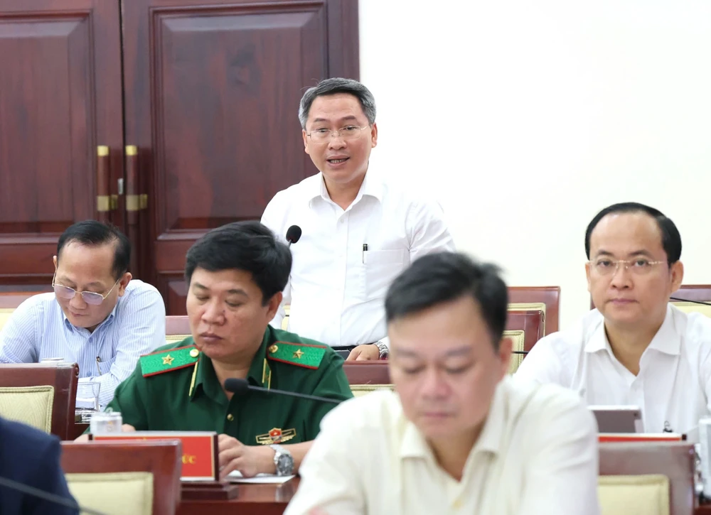chinh-quyen-dia-phuong-hai-cap-tphcm.jpg