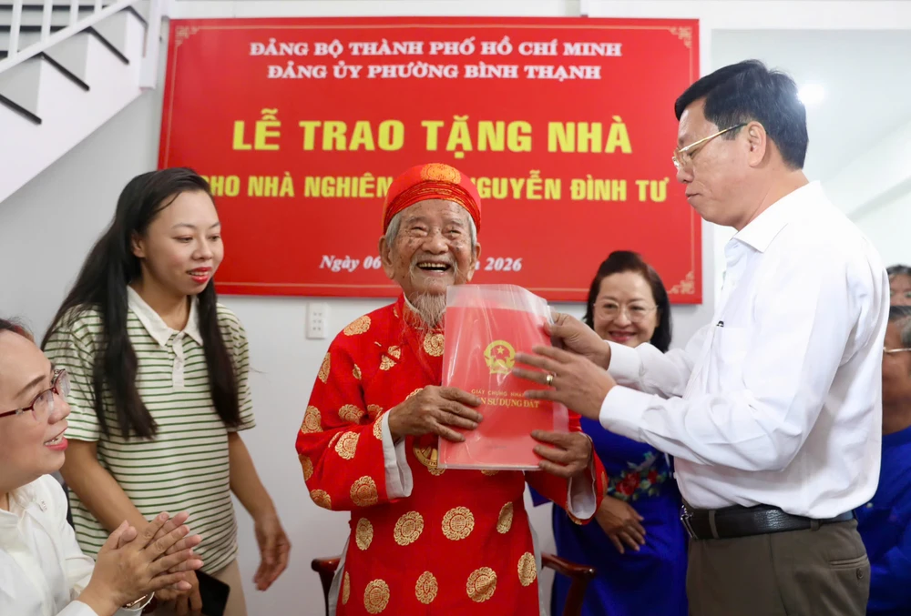 TPHCM-tang-nha-nha-nghien-cuu-nguyen-dinh-tu 2.jpg