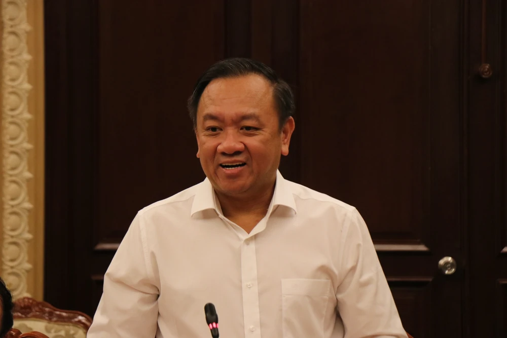 liet-si-tp.hcm.JPG