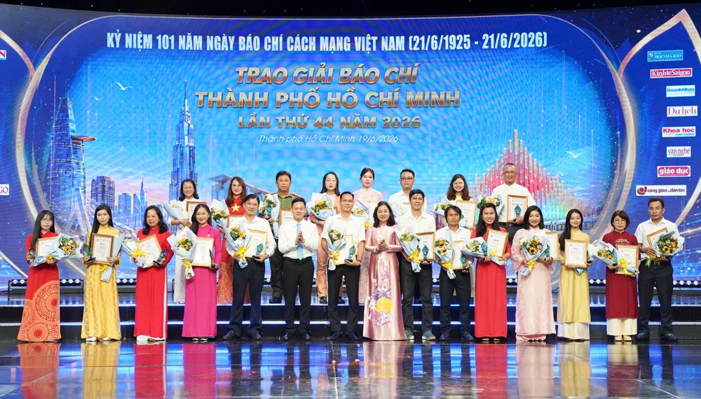 giai-bai-chi-tphcm.jpg