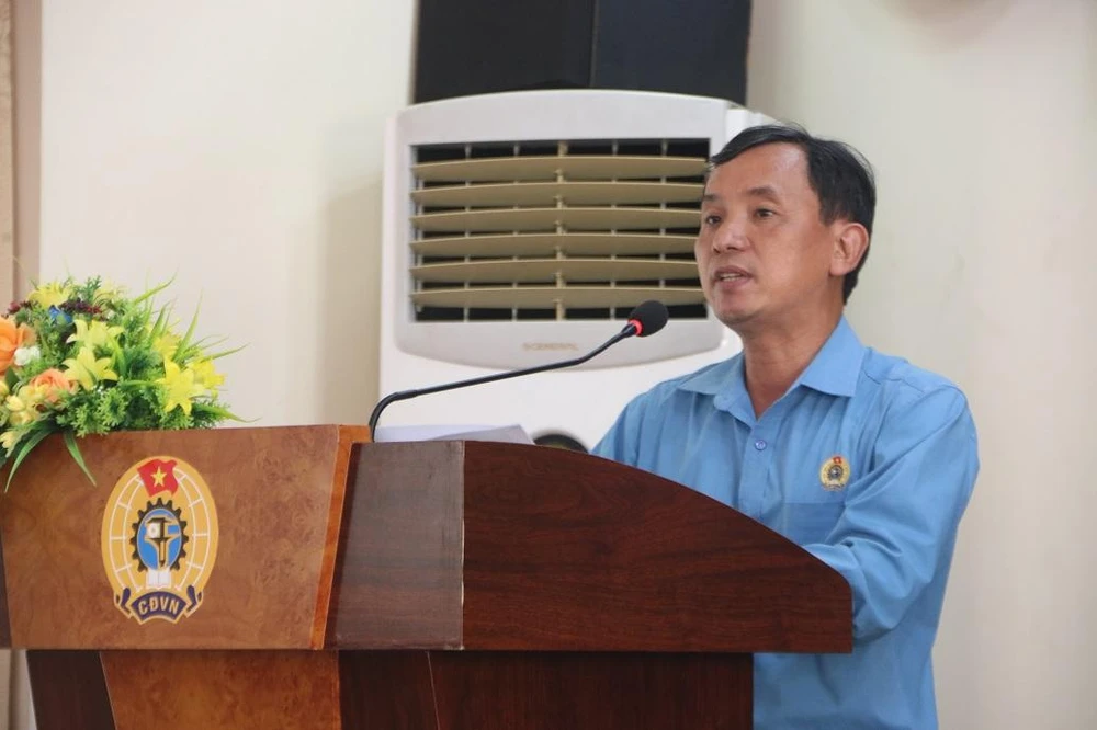 Ông Huỳnh Văn Tuấn cho biết Tháng Công nhân là đợt cao điểm tập trung chăm lo, bảo vệ quyền lợi của đoàn viên công đoàn. Ảnh: THẢO PHƯƠNG Ông Huỳnh Văn Tuấn cho biết Tháng Công nhân là đợt cao điểm tập trung chăm lo, bảo vệ quyền lợi của đoàn viên công đoàn. Ảnh: THẢO PHƯƠNG