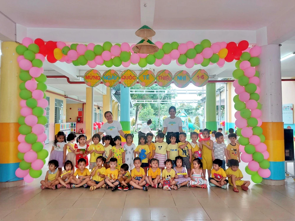 Không khí náo nhiệt tại trường mầm non Sơn Ca 3, TP Thủ Đức. Ảnh: Tý Uyên