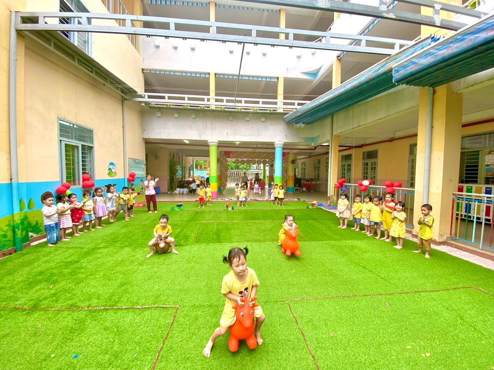 Những hoạt động vui chơi giải trí thú vị. Ảnh: Tú Uyên