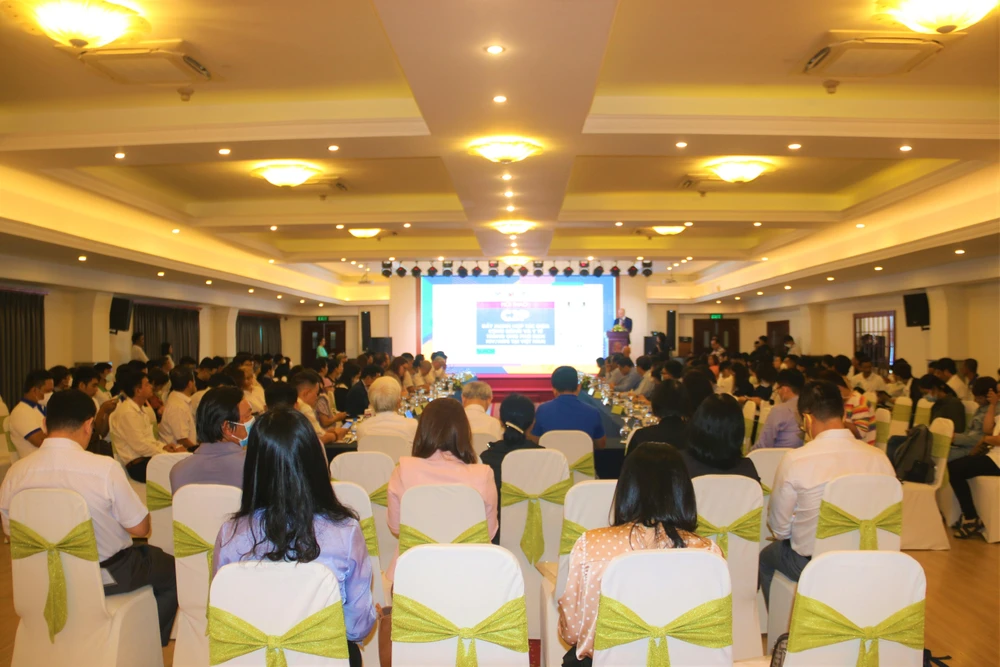 Hội thảo với hơn 250 đại biểu từ các bên liên quan tham gia. Ảnh: THẢO PHƯƠNG