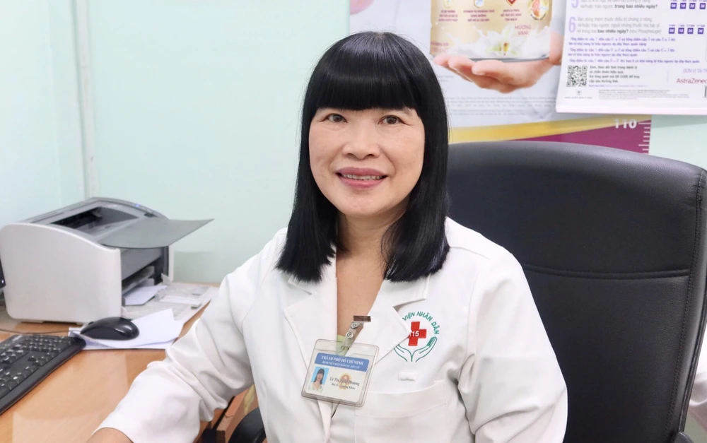 TS-BSCK2 Lê Thị Tuyết Phượng, Trưởng khoa Nội tiêu hóa (Bệnh viện Nhân dân 115). Ảnh: TRẦN MINH