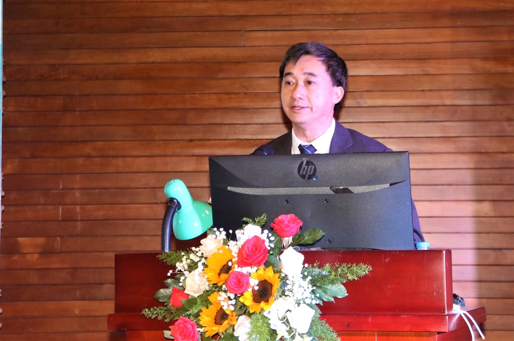 GS-TS Trần Văn Thuấn chia sẻ tại buổi lễ. Ảnh: THẢO PHƯƠNG GS-TS Trần Văn Thuấn chia sẻ tại buổi lễ. Ảnh: THẢO PHƯƠNG