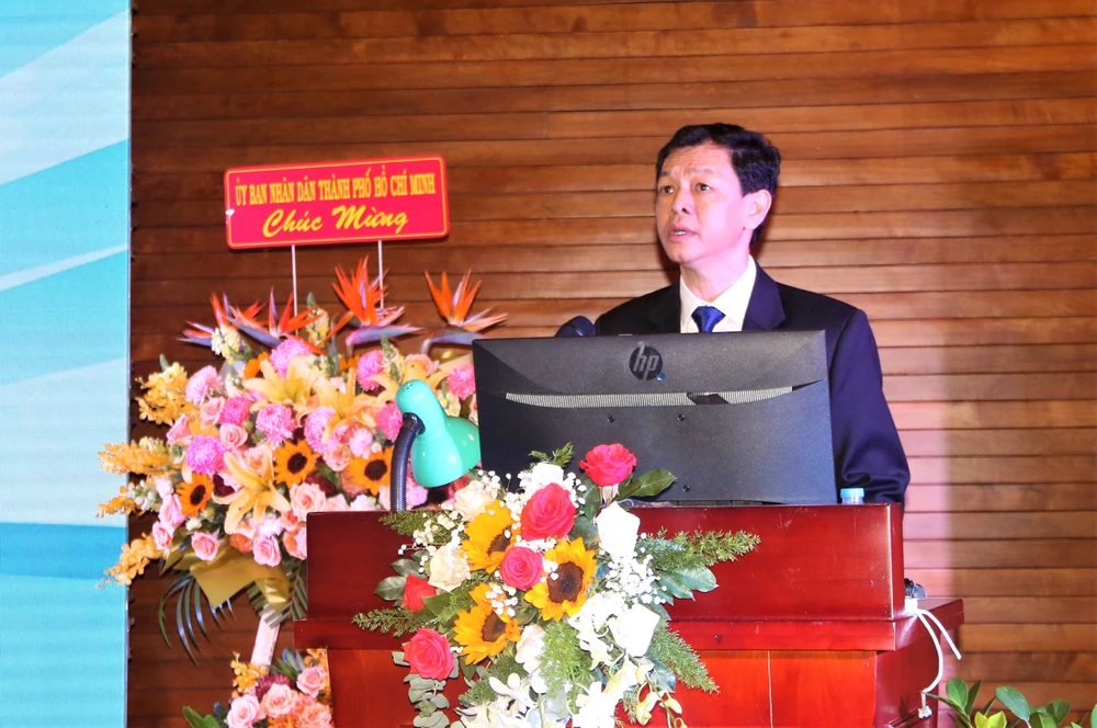 TS-BS Nguyễn Tri Thức phát biểu tại buổi lễ. Ảnh: THẢO PHƯƠNG TS-BS Nguyễn Tri Thức phát biểu tại buổi lễ. Ảnh: THẢO PHƯƠNG