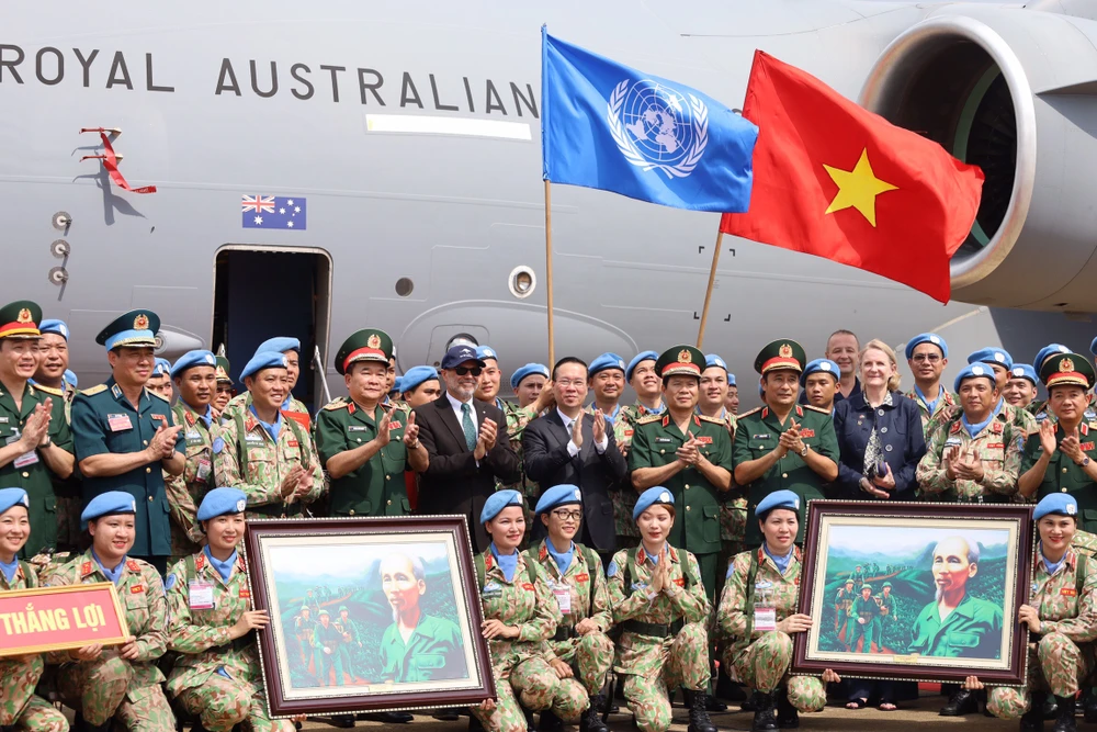 Chủ tịch nước dự Lễ xuất quân thực hiện nhiệm vụ gìn giữ hòa bình Liên hợp quốc ảnh 1