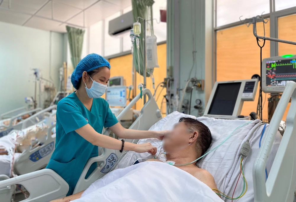 Nâng cấp để giảm số người Việt Nam phải ra nước ngoài điều trị, thu hút người nước ngoài đến khám chữa bệnh tại Việt Nam. Ảnh: THẢO PHƯƠNG