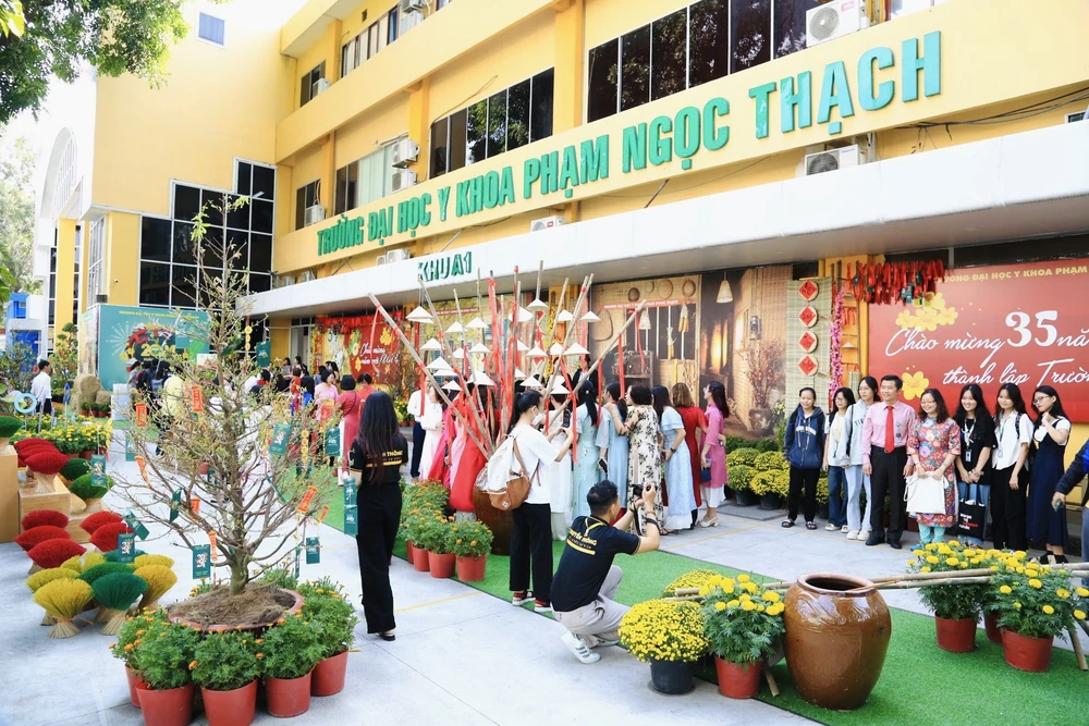 đường hoa xuân - 1